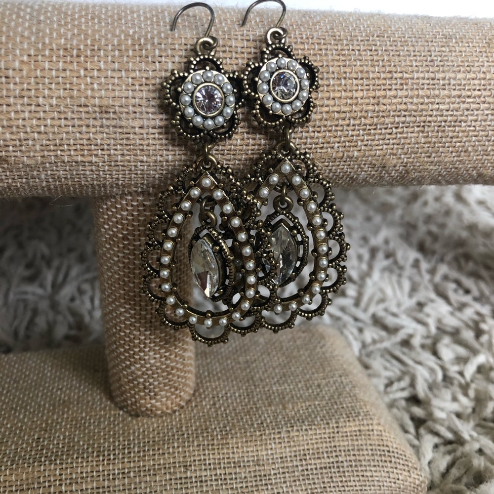 Chloe + Isabel Statement Earrings